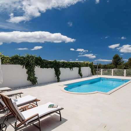 Villa Lilin San Donji Humac Extérieur photo